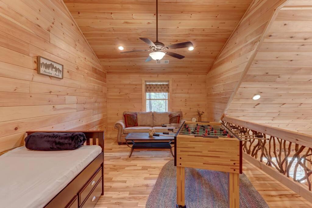 Hot-Tub 6 Seater, Fire-Pit, Master King Bed, Wineries, Pickleball, Resort Amenities Ellijay Dış mekan fotoğraf