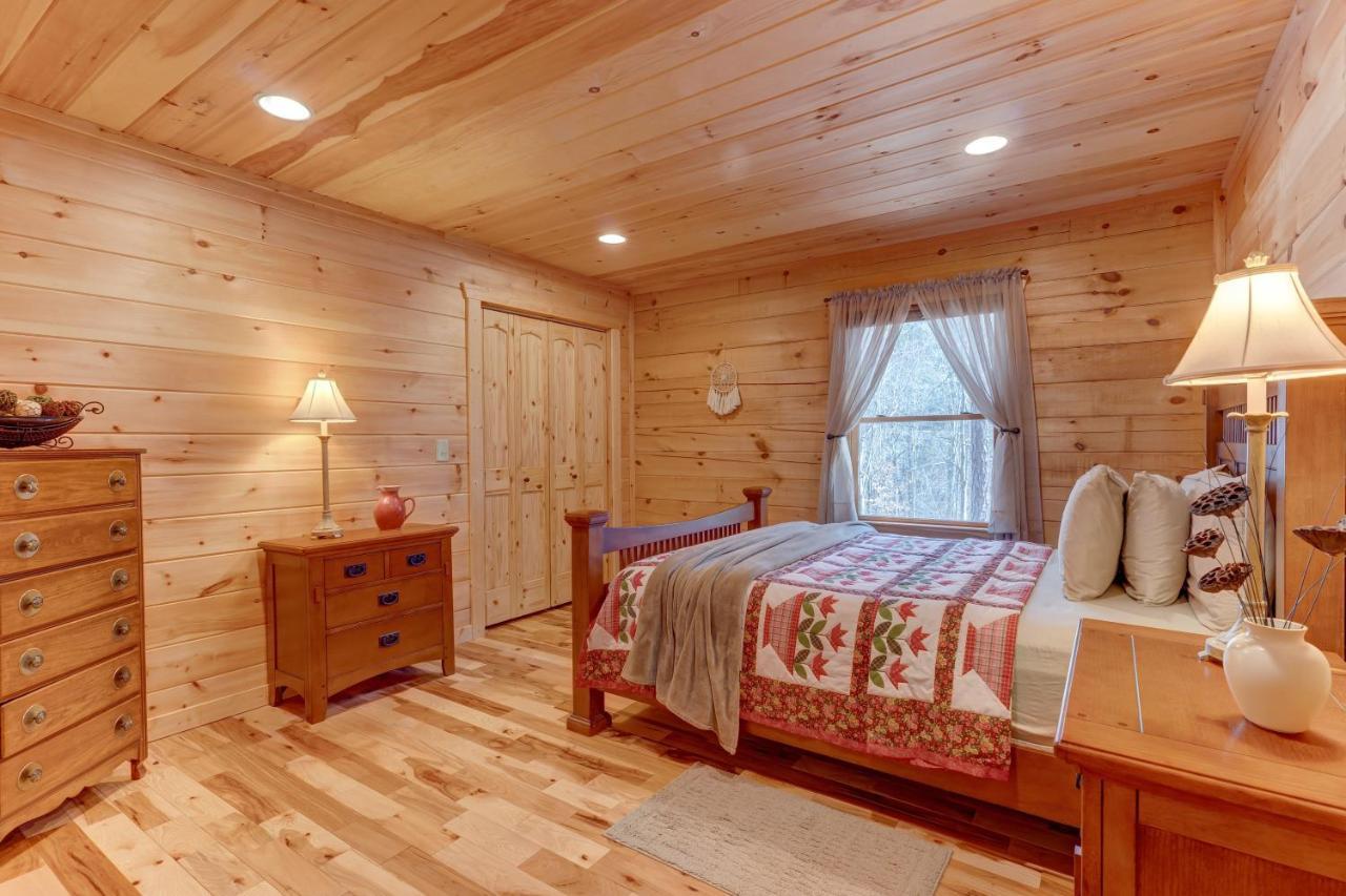 Hot-Tub 6 Seater, Fire-Pit, Master King Bed, Wineries, Pickleball, Resort Amenities Ellijay Dış mekan fotoğraf