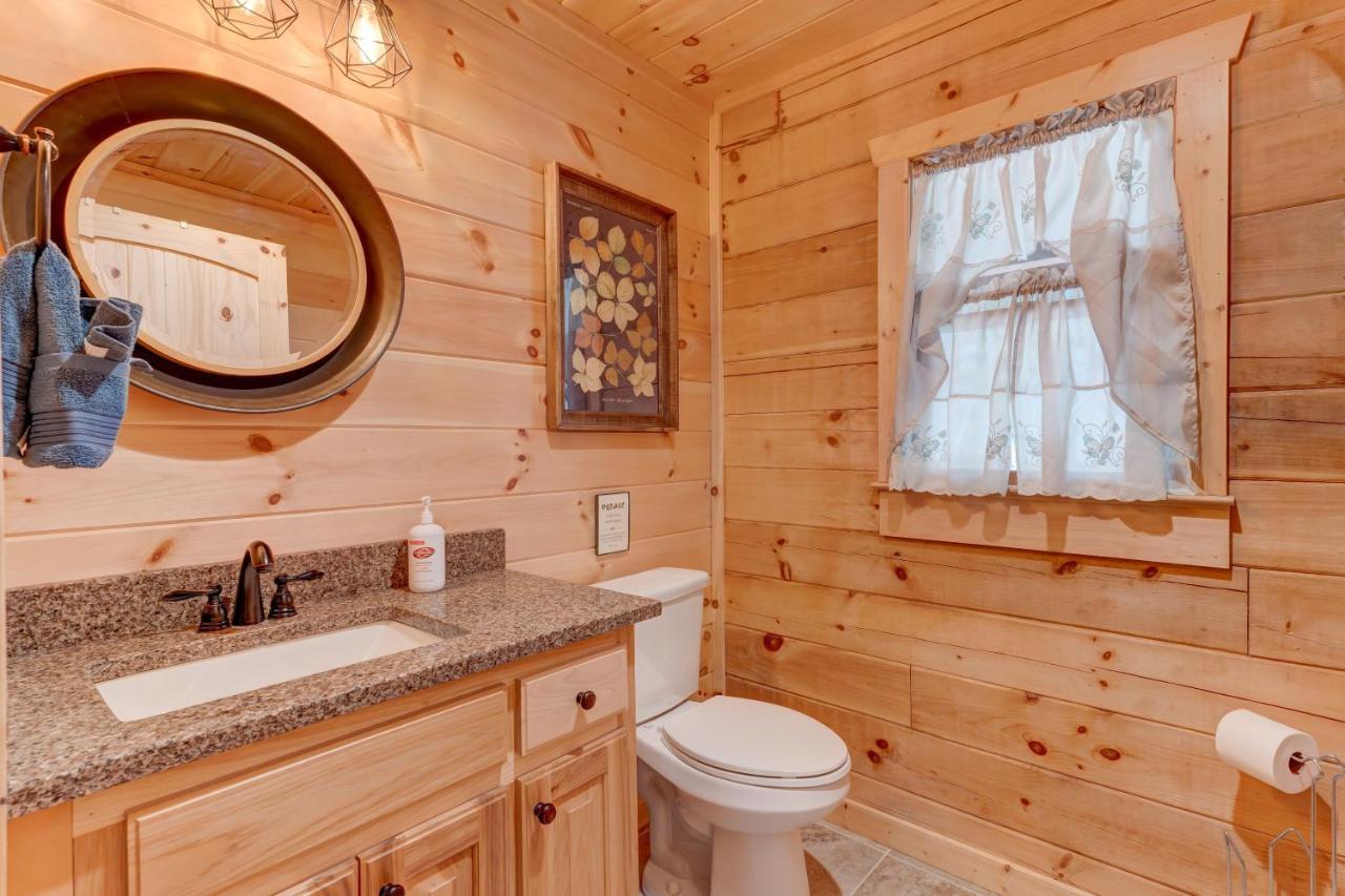 Hot-Tub 6 Seater, Fire-Pit, Master King Bed, Wineries, Pickleball, Resort Amenities Ellijay Dış mekan fotoğraf