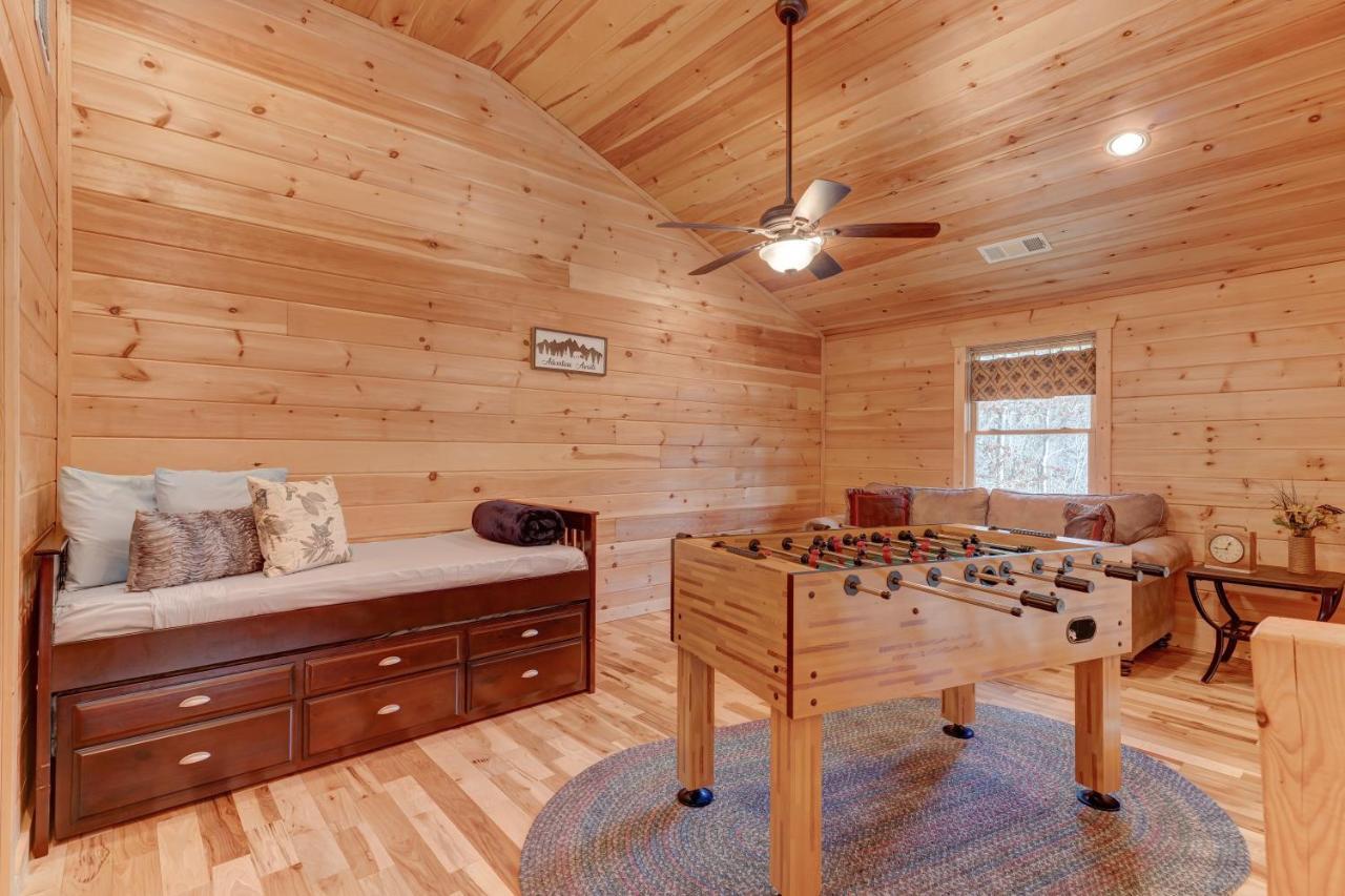 Hot-Tub 6 Seater, Fire-Pit, Master King Bed, Wineries, Pickleball, Resort Amenities Ellijay Dış mekan fotoğraf