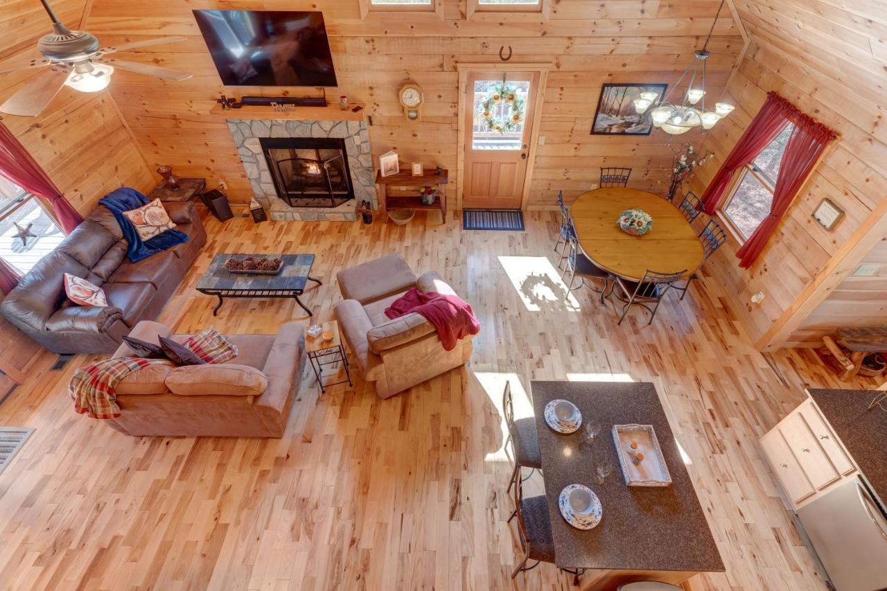 Hot-Tub 6 Seater, Fire-Pit, Master King Bed, Wineries, Pickleball, Resort Amenities Ellijay Dış mekan fotoğraf