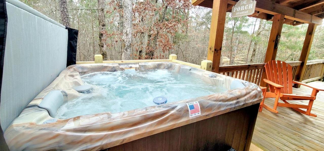 Hot-Tub 6 Seater, Fire-Pit, Master King Bed, Wineries, Pickleball, Resort Amenities Ellijay Dış mekan fotoğraf