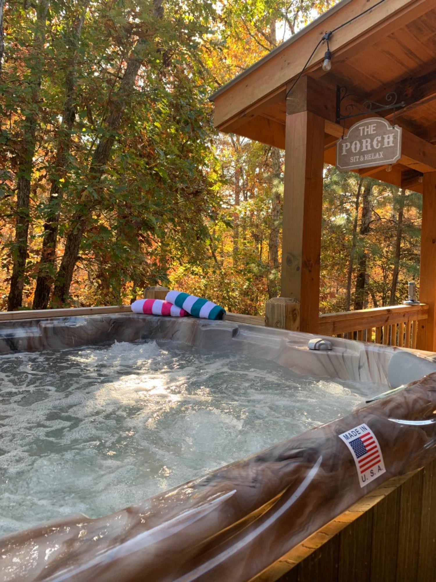 Hot-Tub 6 Seater, Fire-Pit, Master King Bed, Wineries, Pickleball, Resort Amenities Ellijay Dış mekan fotoğraf